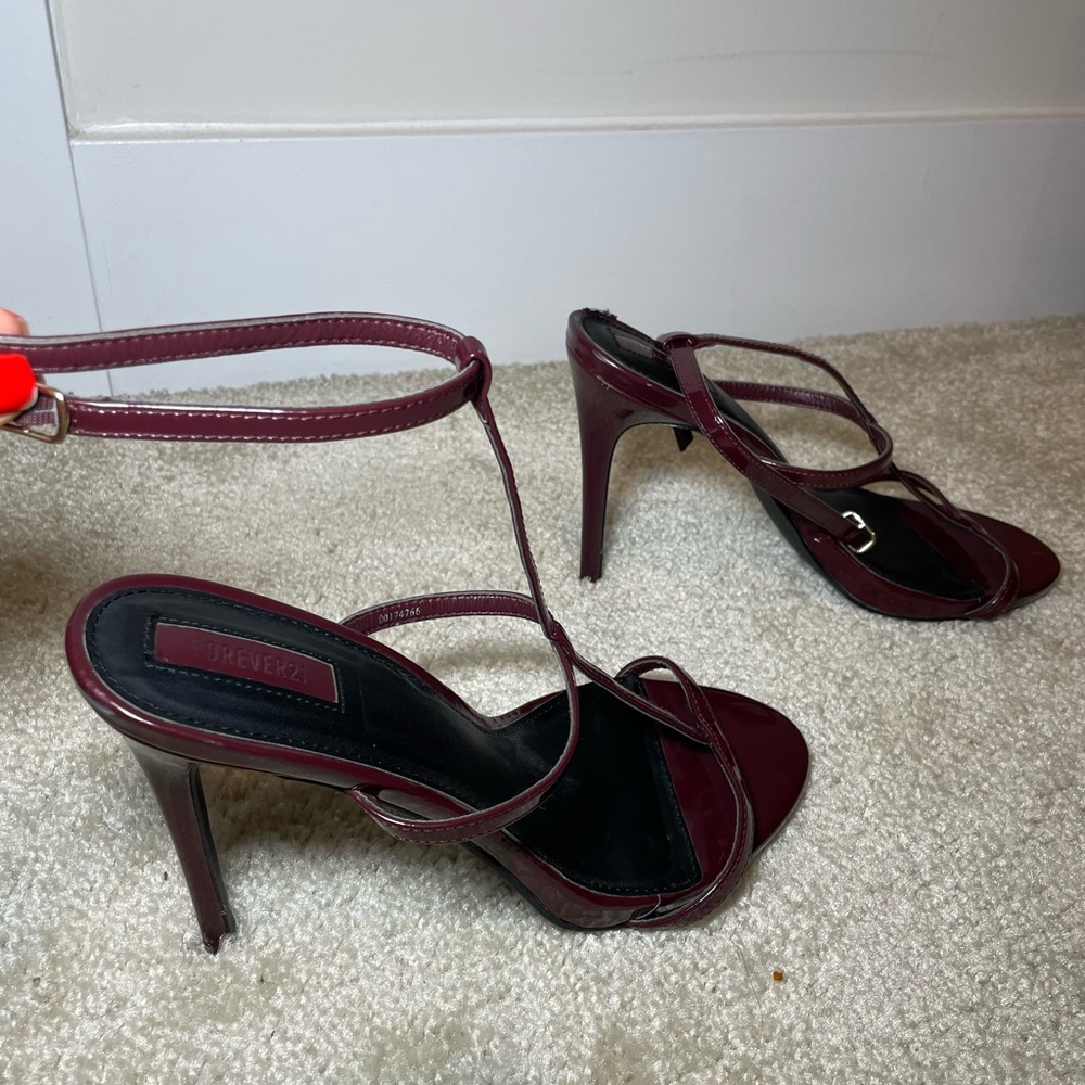 Burgundy sexy heel sandals. US 10